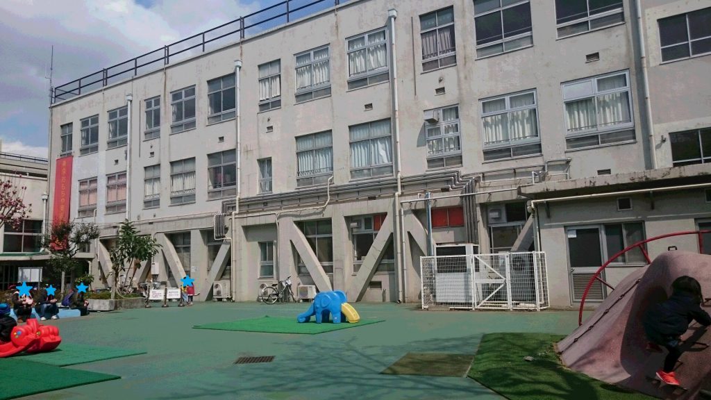雨の日のお出かけスポット 東京おもちゃ美術館 温かい木のおもちゃがいっぱい