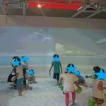 あそびパークPLUS(ラゾーナ川崎)|サラサラの砂場でお魚探し♪